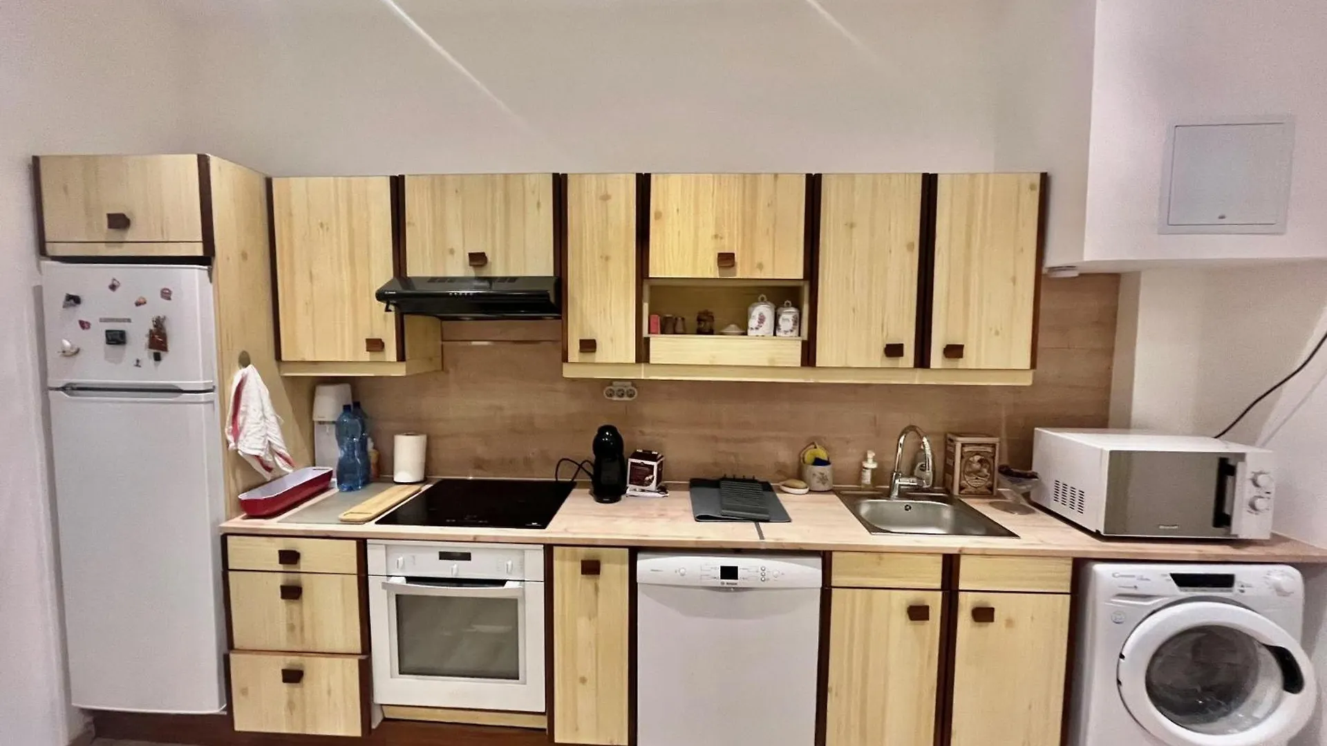 Woody Old Town Appartement By Welcome To Κάννες 0*,  Γαλλία