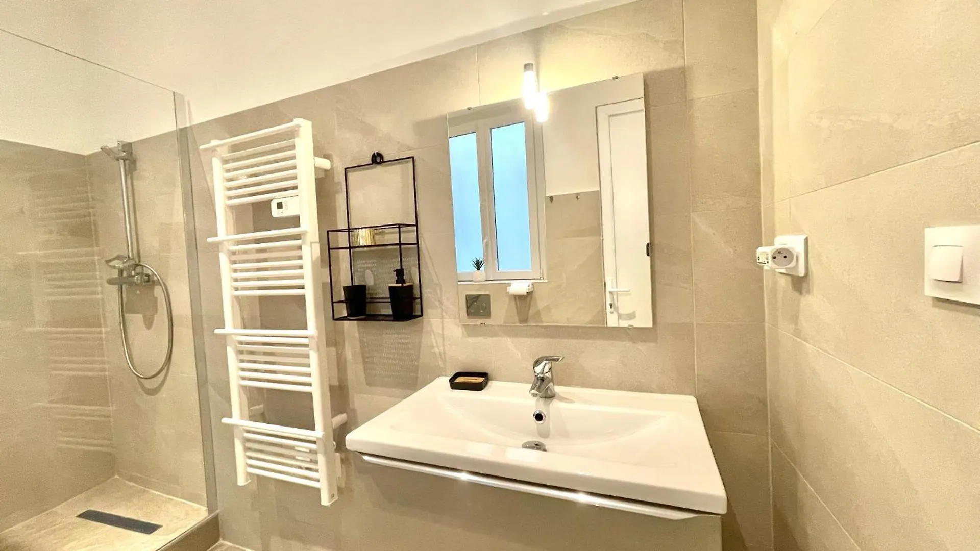 Lejlighed Woody Old Town Appartement By Welcome To Cannes